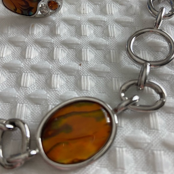 Vintage Butler Silvertone Necklace & Earrings - Picture 11 of 15